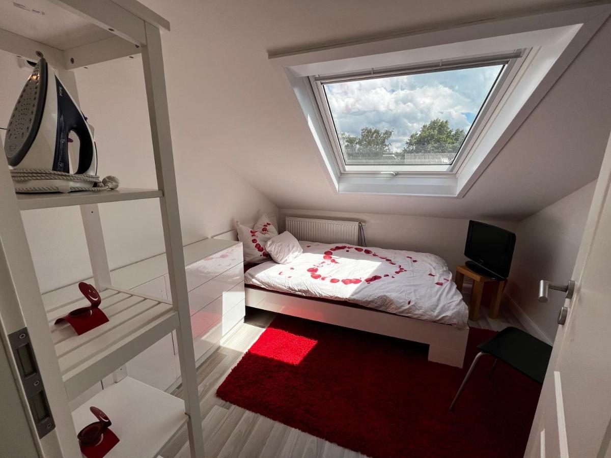 Ferienwohnung Schlueter Nußloch المظهر الخارجي الصورة